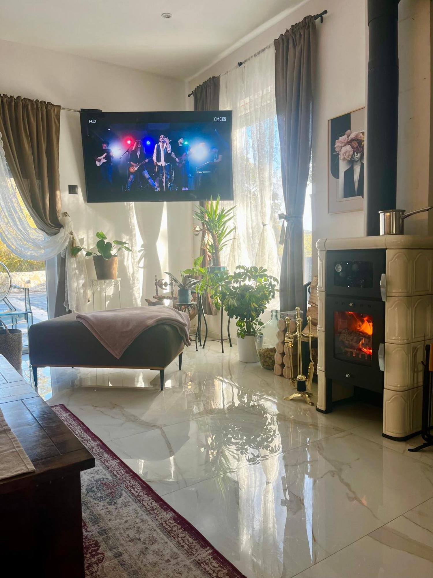 Luxury Villa Andrea Vrzika In Forest Near The Sea Zagvozd Екстериор снимка