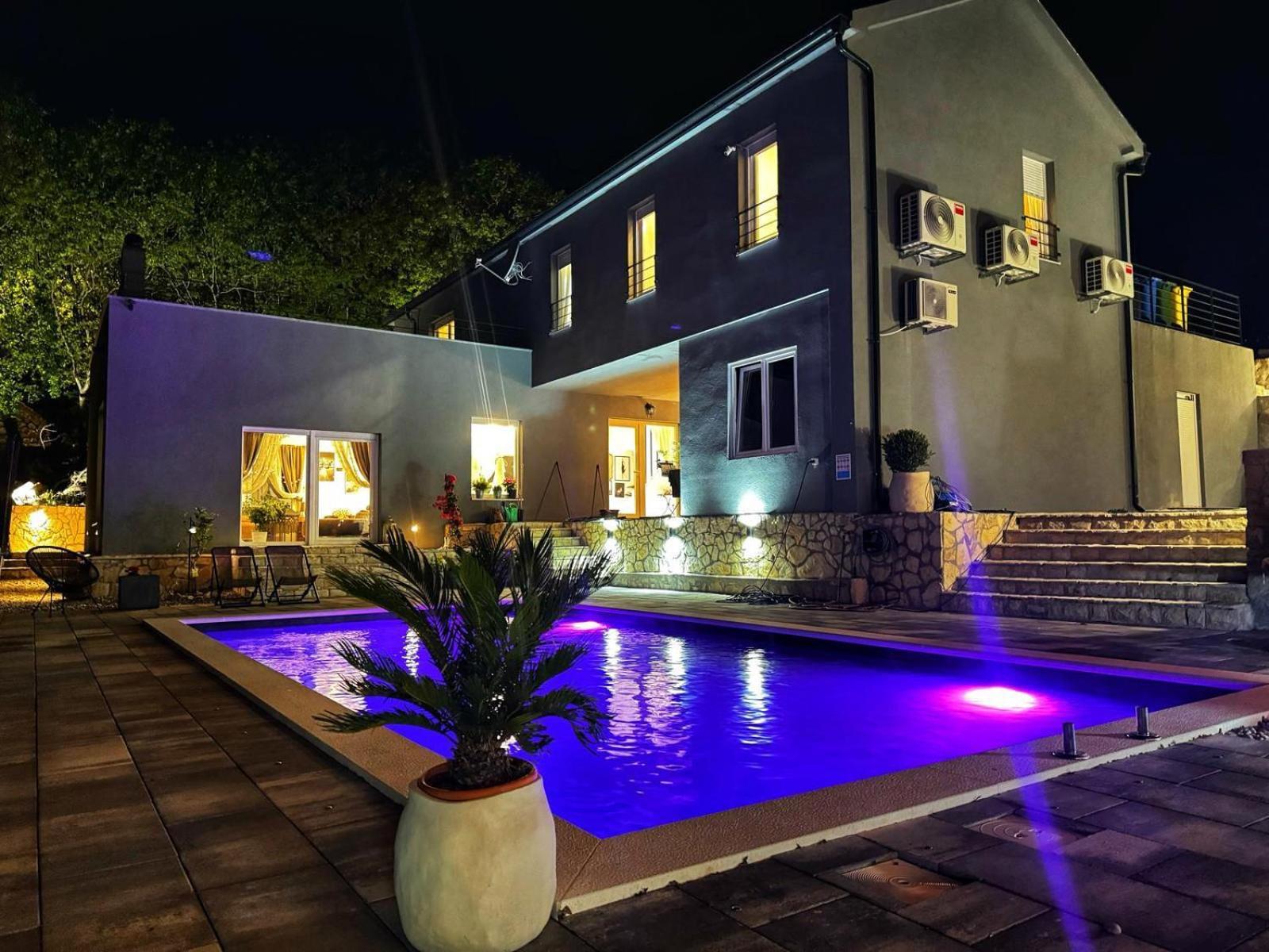 Luxury Villa Andrea Vrzika In Forest Near The Sea Zagvozd Екстериор снимка