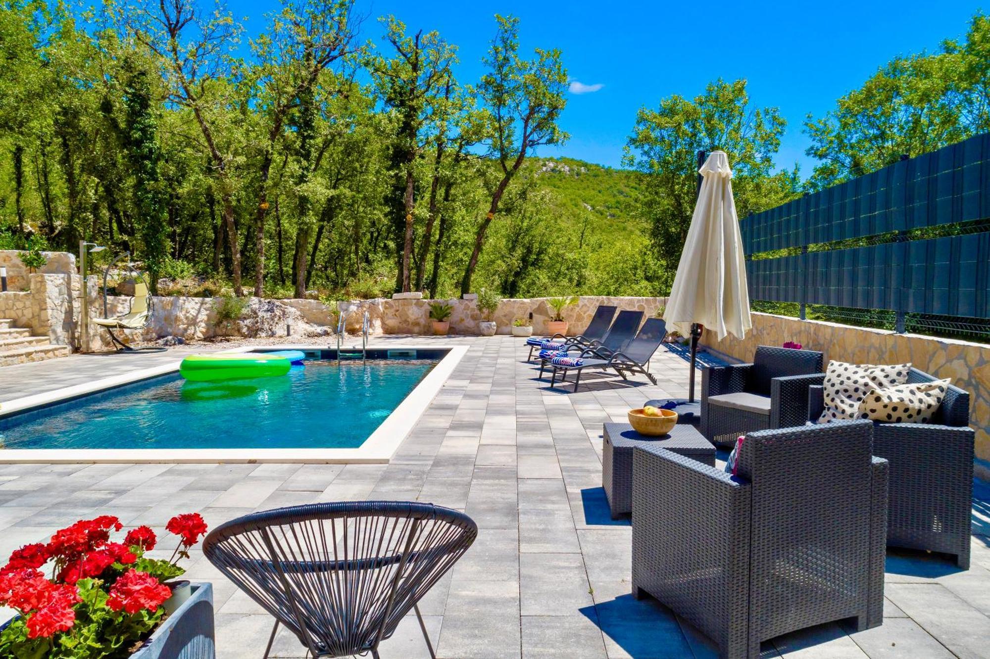 Luxury Villa Andrea Vrzika In Forest Near The Sea Zagvozd Екстериор снимка